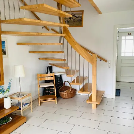 Doppelhaushaelfte Birkenstrasse 5e