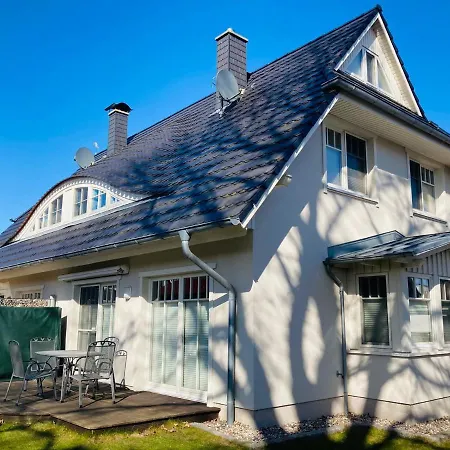 Doppelhaushaelfte Birkenstrasse 5e Feriehus